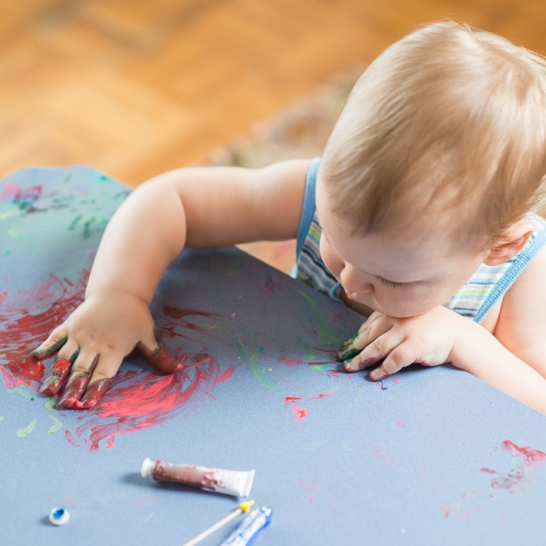 How to Get Stains Out of Baby Clothes Qookeee
