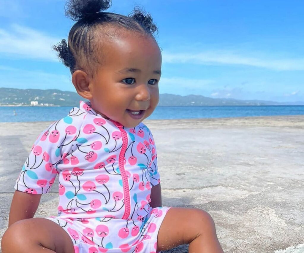 Choosing the Safest, Friendly Baby Swimwear Styles